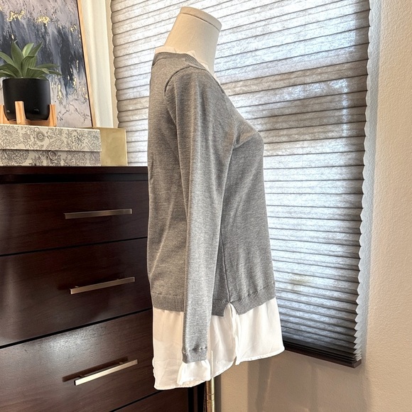 Adrianna Papell Grey/White  Women's Twofer Ruffle Neck Sweater. Size XS - Picture 4 of 7